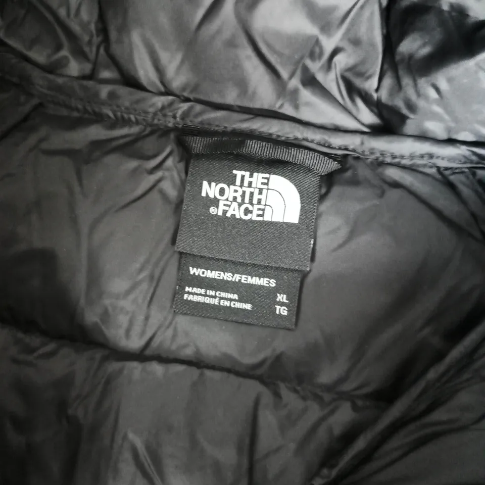NORTH FACE WOMENS HYALITE VEST IN BLACK - XL