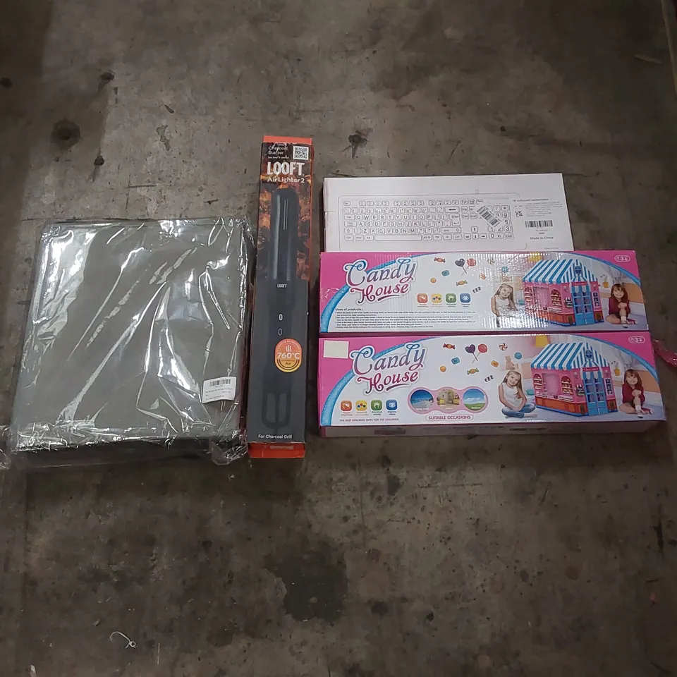PALLET OF ASSORTED ITEMS INCLUDING: LOOFT AIR LIGHTER 2, CANDY HOUSE PLAY SETS, FABRIC STORAGE CHESTS, BACK-LIT KEYBOARD ECT