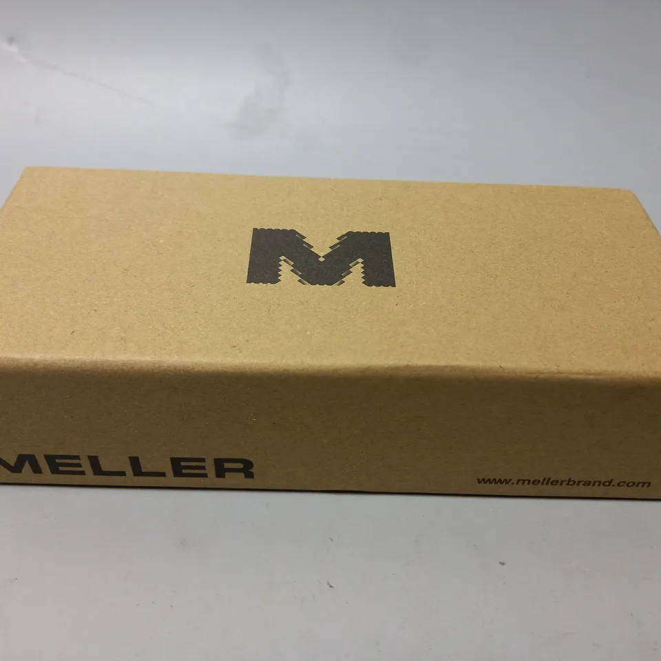 MELLER 221020 IF-OFFWHITECAR GLASSES
