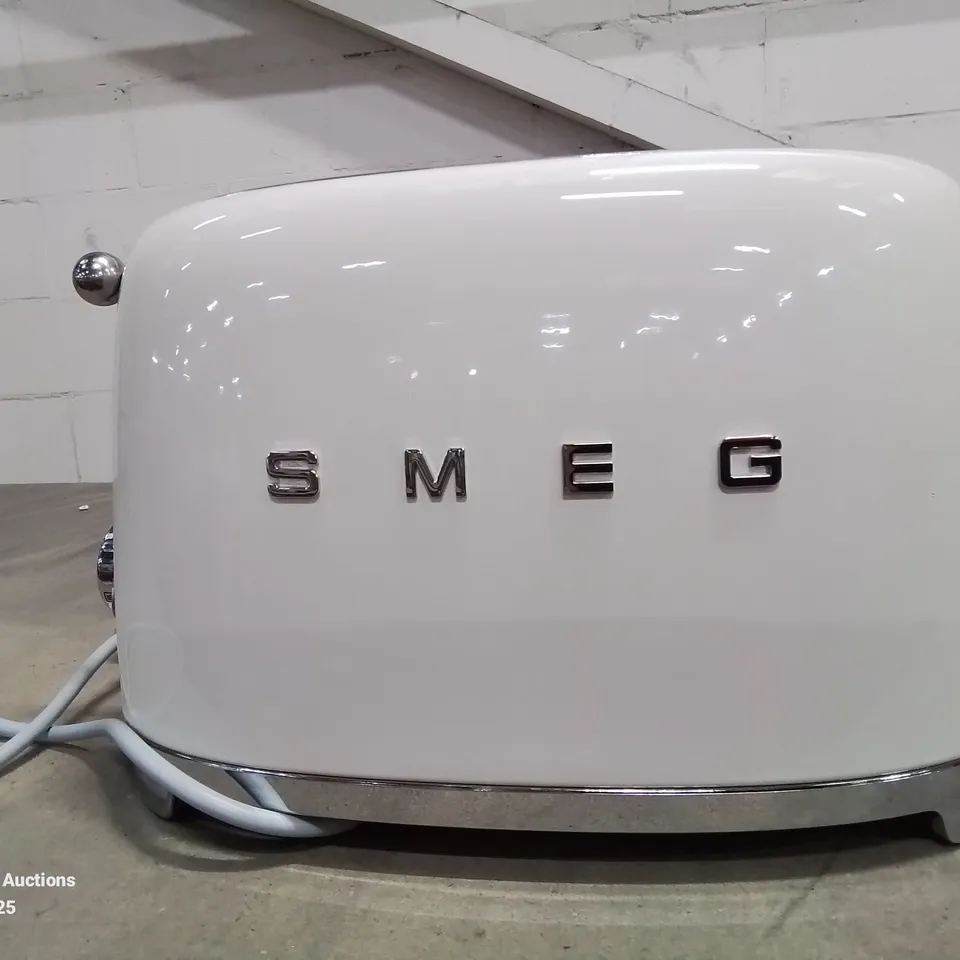 SMEG 2 SLICE TOASTER IN CREAM