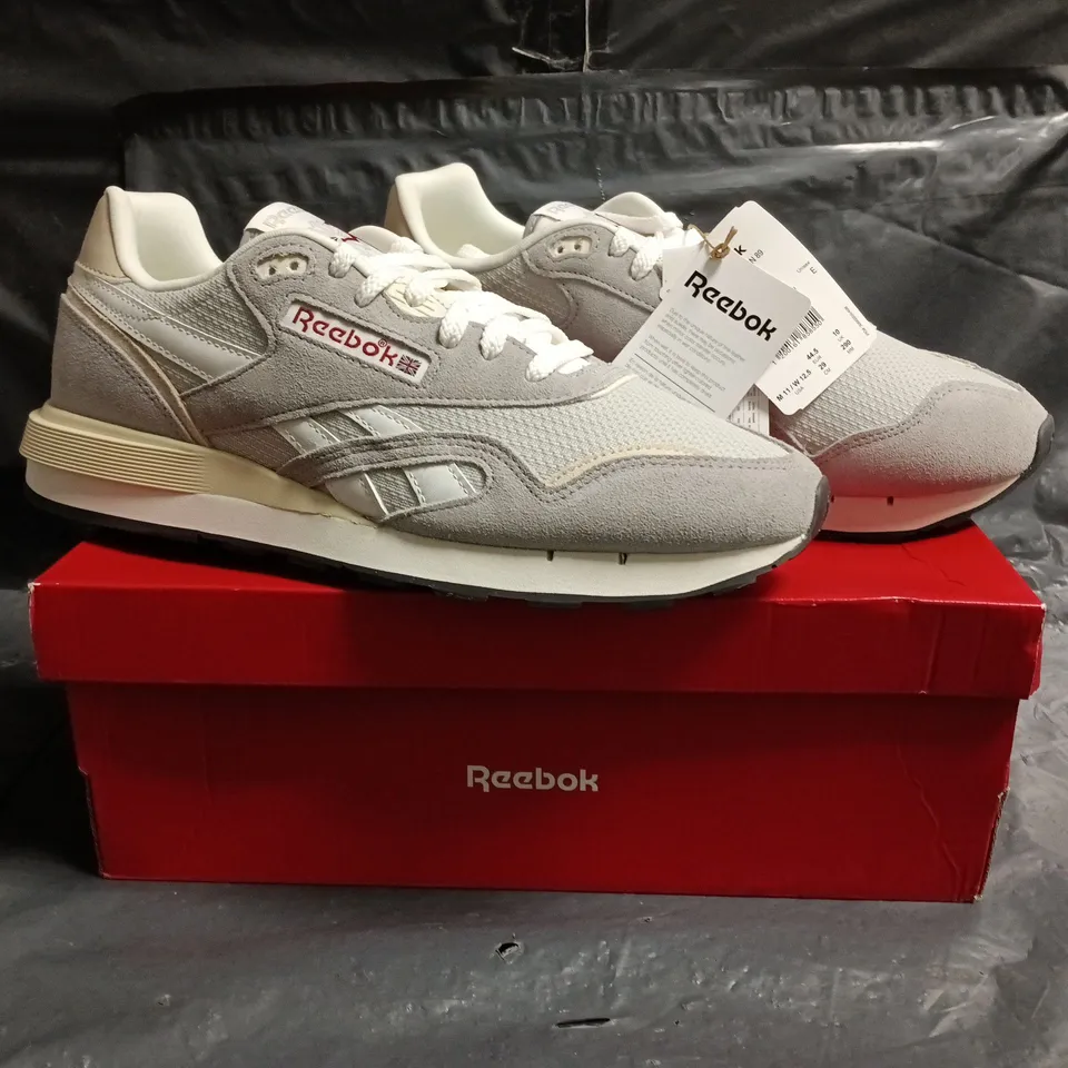 BOXED PAIR OF REEBOK CLASSIC NYLON 89 TRAINER IN GREY SIZE UK 10