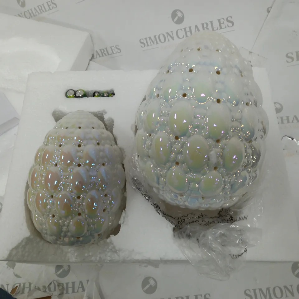 OUTLET HOME REFLECTIONS SET OF PRE-LIT CERAMIC EGGS
