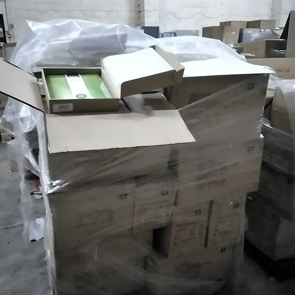 PALLET OF BOXED FILOFAX TABLET CASES 