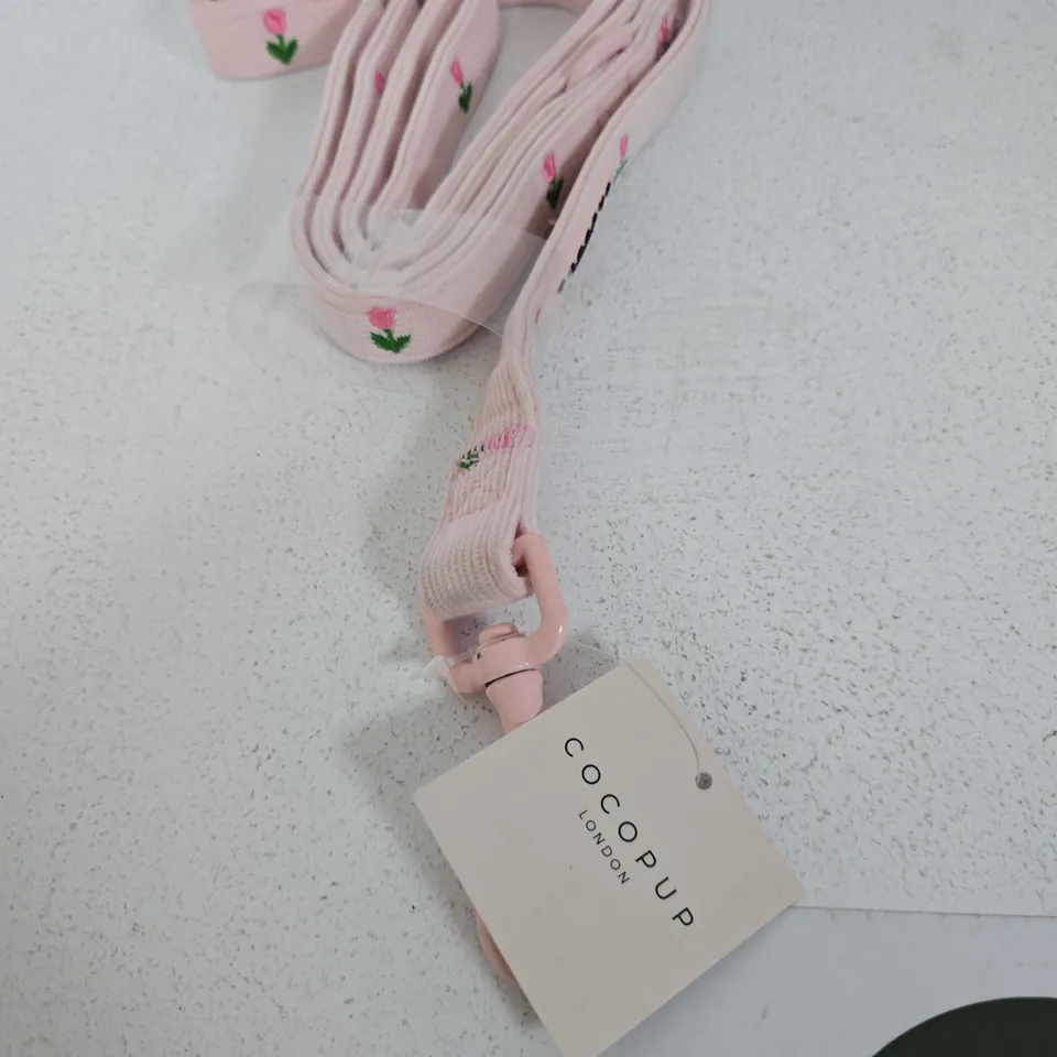 COCOPUP LONDON PINK FLORAL DOG LEASH