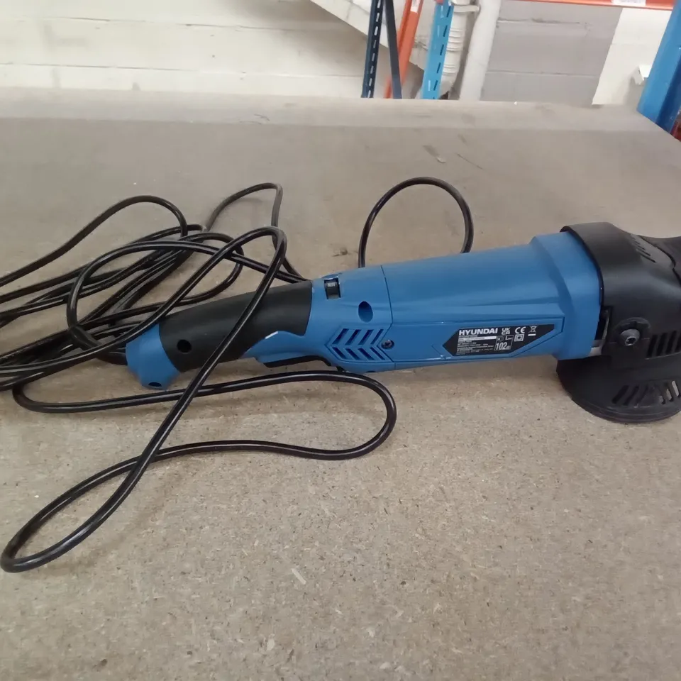 BOXED HYUNDAI DUAL ACTION POLISHER 