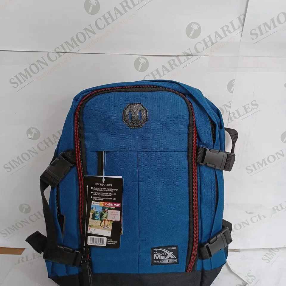 CABIN MAX METZ 20L BACKPACK IN BLUE