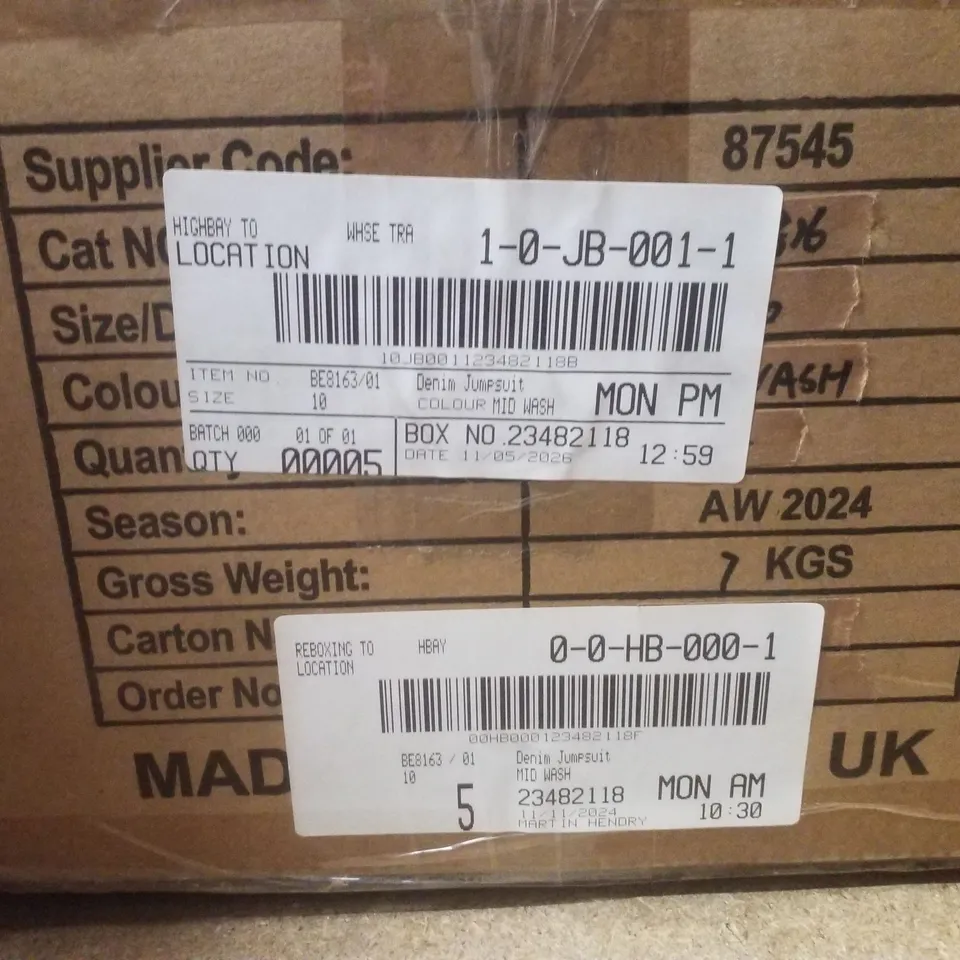 BOX CONTAINING APPROXIMATELY 5 BRAND NEW SIMPLY BE DENIM MID WASH JUMPSUITS - SIZE 10