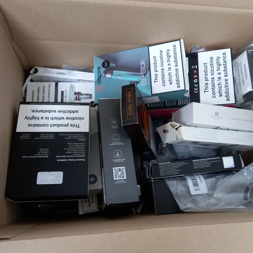 BOX OF 30 ASSORTED E-CIGARATTES TO INCLUDE SMOKEX , GEEKVAPE , INNOKIN ETC.