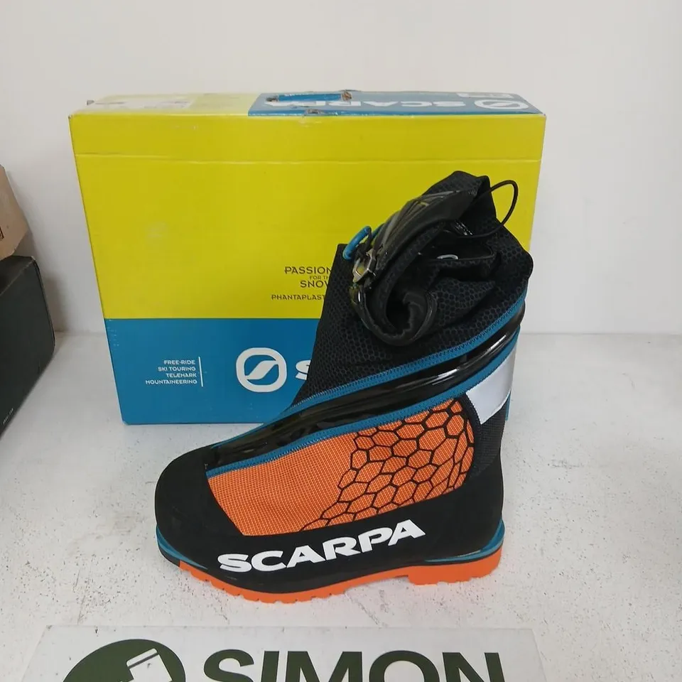 SCARPA PHANTOM 8000 MOUNTAINEERING BOOTS – BLACK/ORANGE, EU 42 (UK 8)