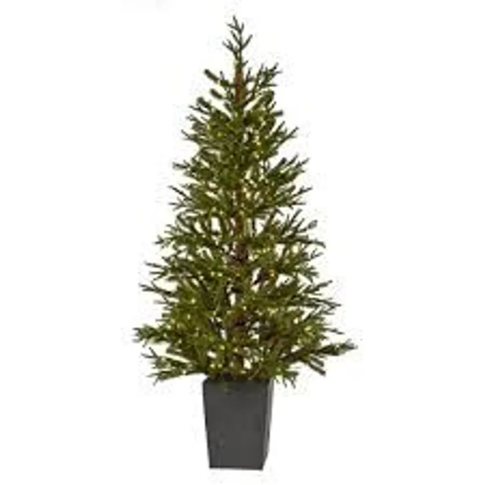 BOXED 5FT PRE-LIT POTTED TREE – INDOOR/OUTDOOR, GREEN