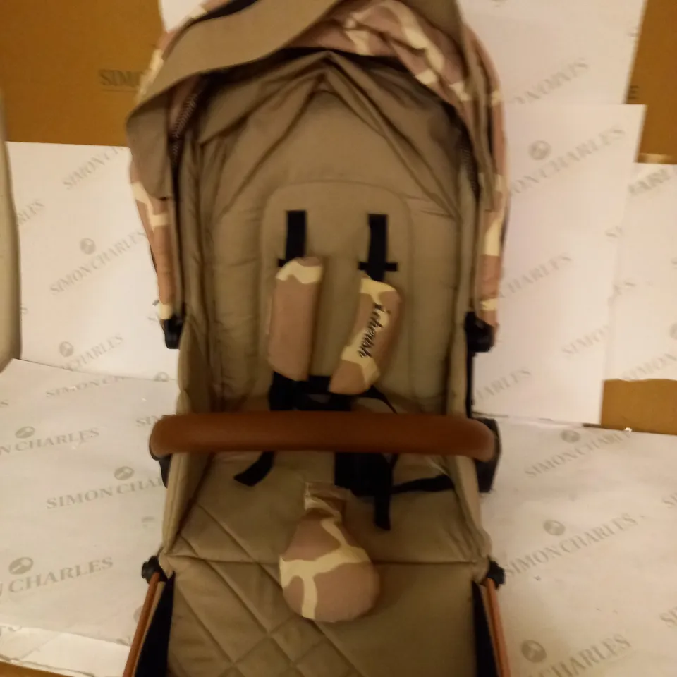 MY BABIIE DANI DYER ROSE GOLD GIRAFFE TRAVEL SYSTEM [COLLECTION ONLY] RRP £369.99