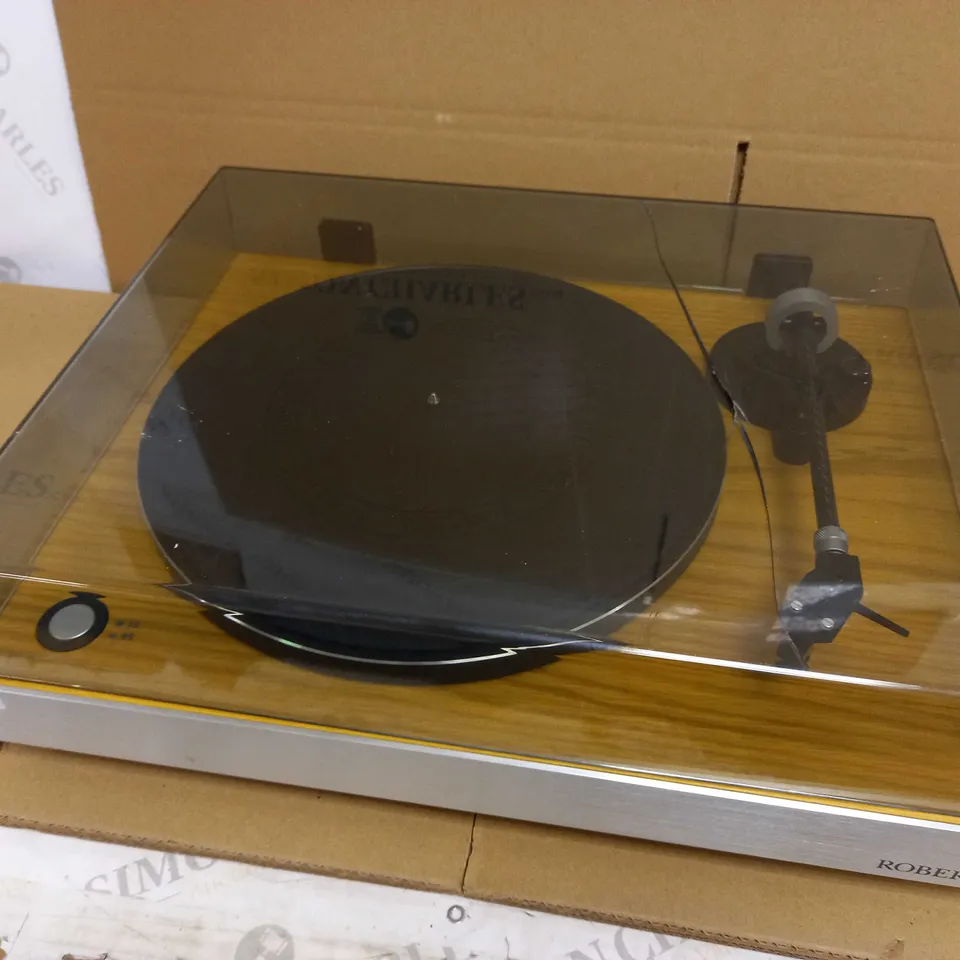 ROBERTS TURNTABLE RT-200