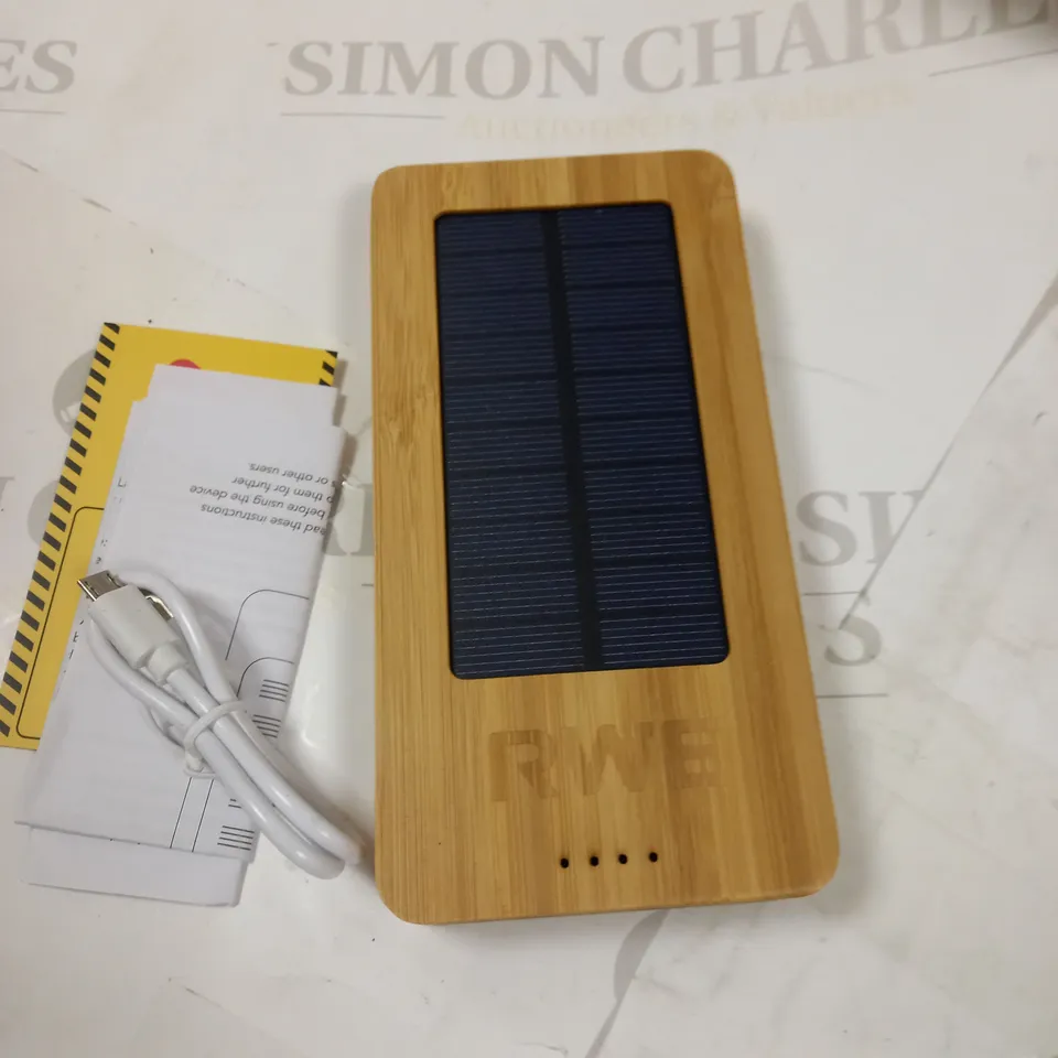 ZOGI RWE SOLAR POWERED POWER BANK 
