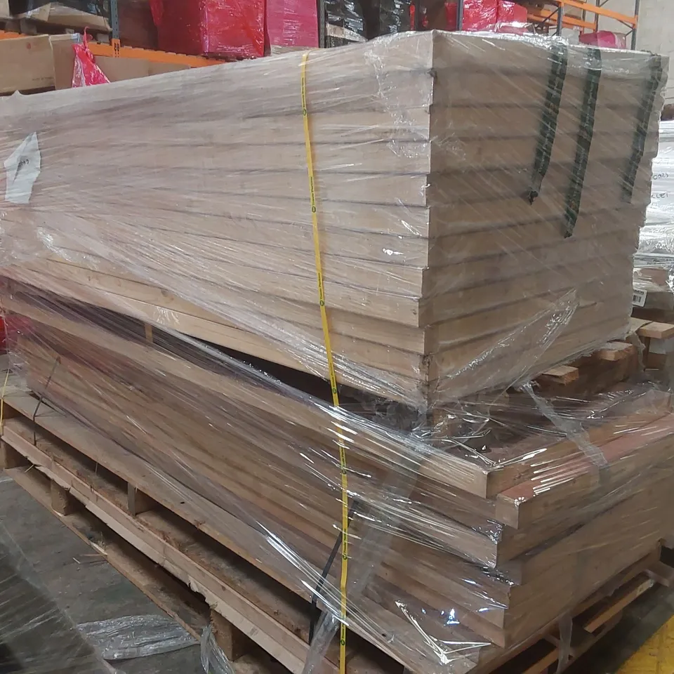 PALLET CONTAINING APPROXIMATELY 22x MIXED BRANDED HOUSEHOLD FIRE DOORS & PANEL DOORS ECT