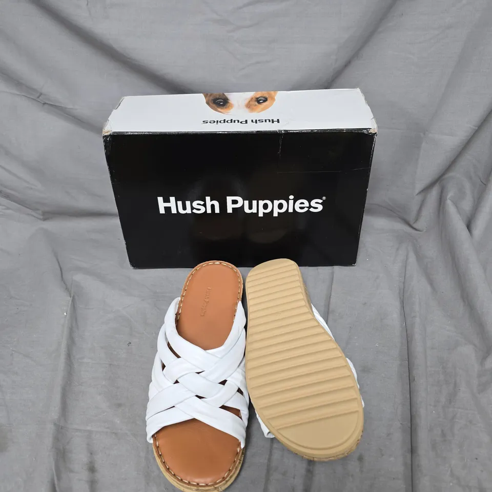 HUSH PUPPIES WOMEN'S WHITE STRAPPY SANDALS - SIZE EUR 41