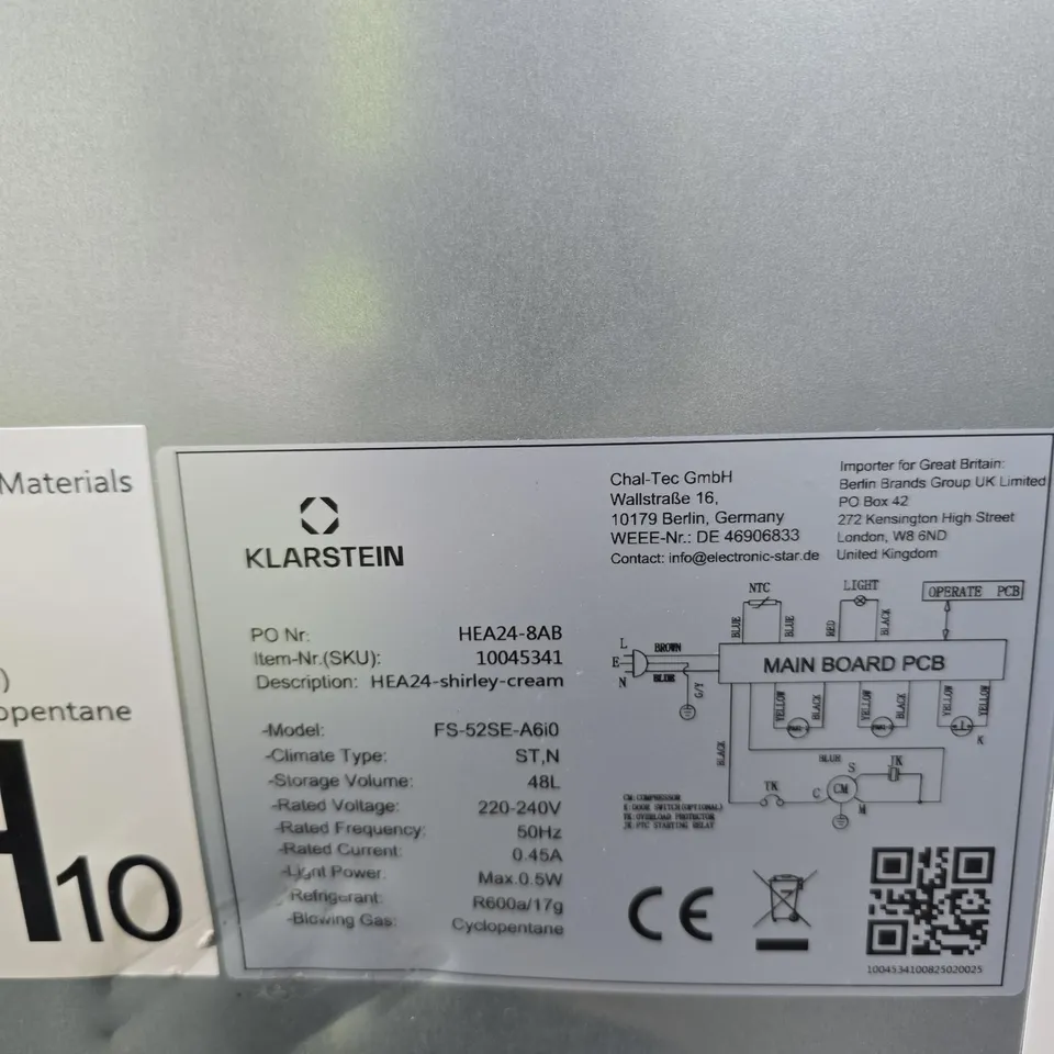 KLARSTEIN HEA24-8AB SHIRLEY CREAM GLASS-DOOR BEVERAGE COOLER