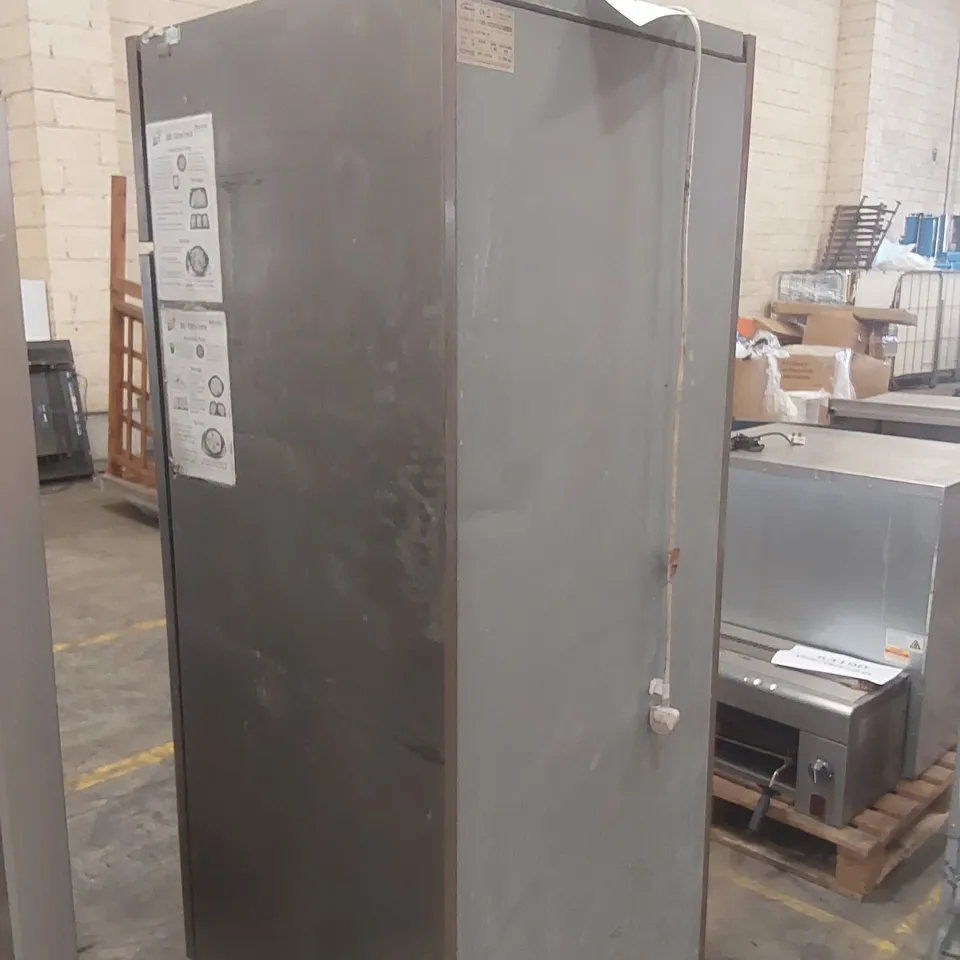 WILLIAMS HG1TSA R1 SINGLE DOOR UPRIGHT COMMERCIAL REFRIGERATOR