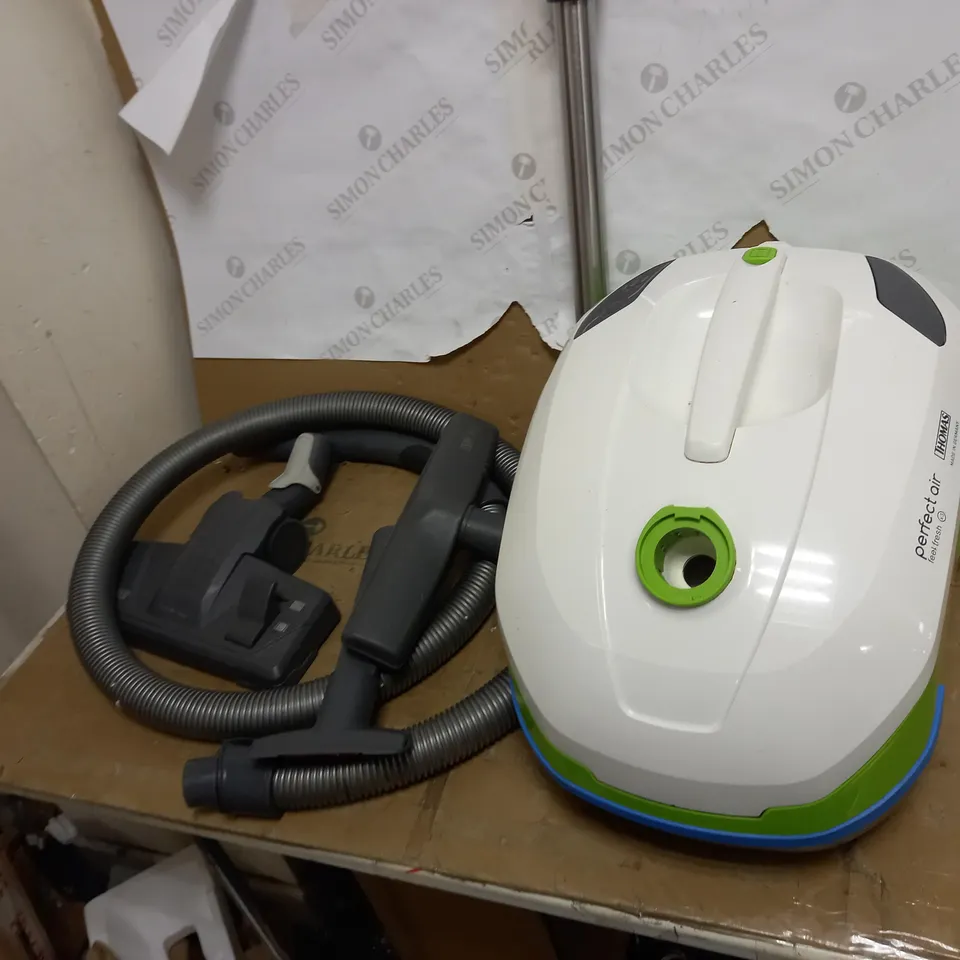 THOMAS 786532 CYLINDER 1700W GREEN,WHITE VACUUM CLEANER
