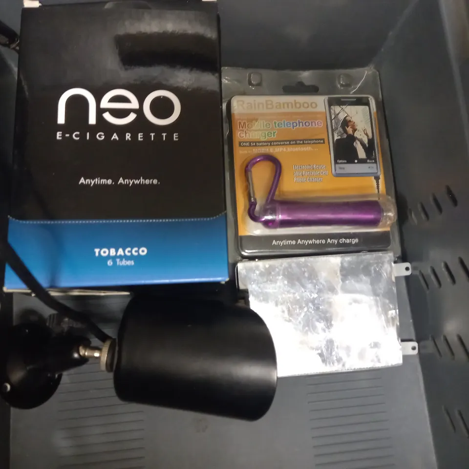 LOT OF 10 ASSORTED ELECTRICAL ITEMS, TO INCLUDE E-CIG TUBES, SSD, WIRELESS CHARGER, ETC