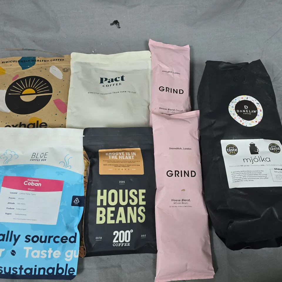 LOT OF 7 ASSORTED PACKS OF COFFEE TO INCLUDE EXHALE, PACT AND GRIND