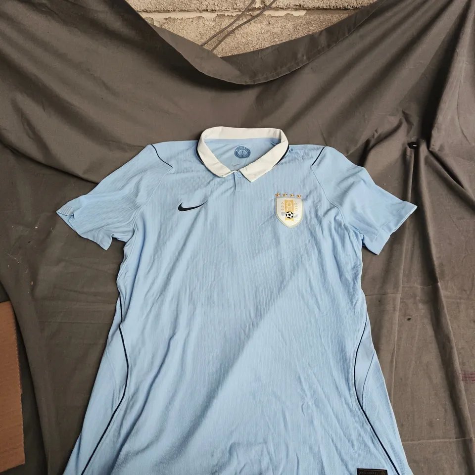 NIKE OFFICIAL URAGUAY LIGHT BLUE FOOTBALL JERSEY – MEN'S UK L