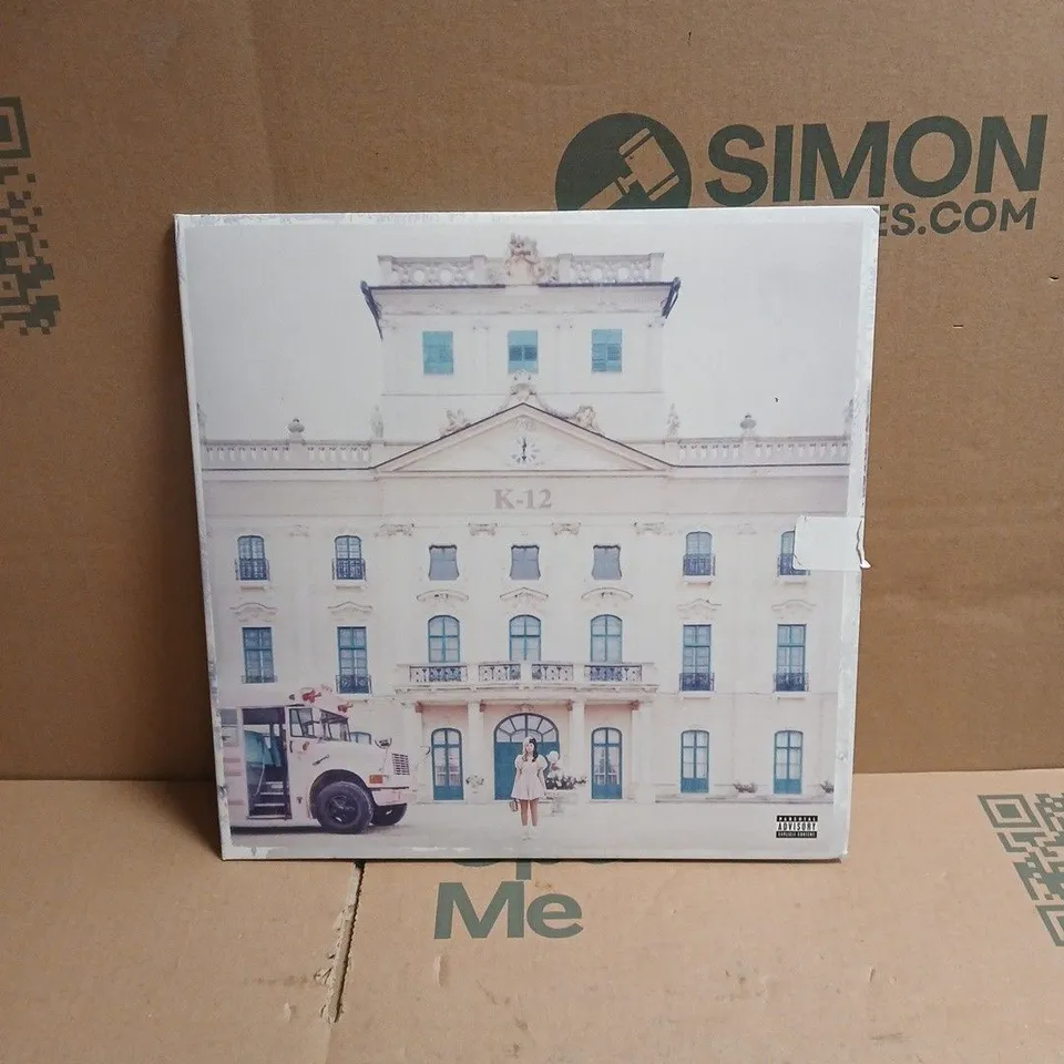 MELANIE MARTINEZ K-12 PINK VINYL LP WITH BOOKLET AND "POP UP" CASE