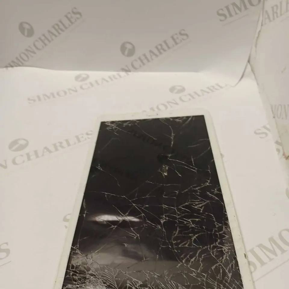 SAMSUNG GALAXY TABLET SM-T580 16GB