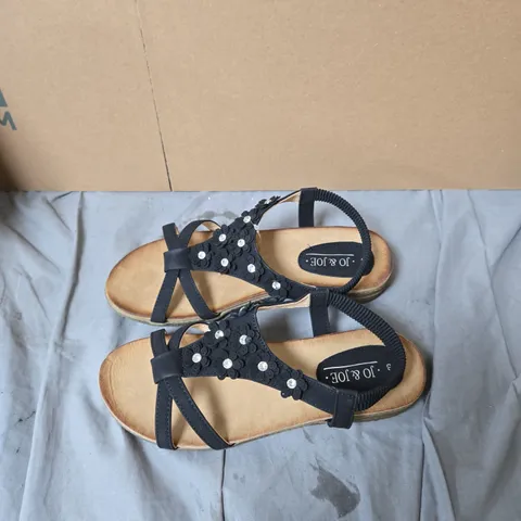 JO & JO BLACK FLORAL SANDALS WITH RHINESTONES – UK 8