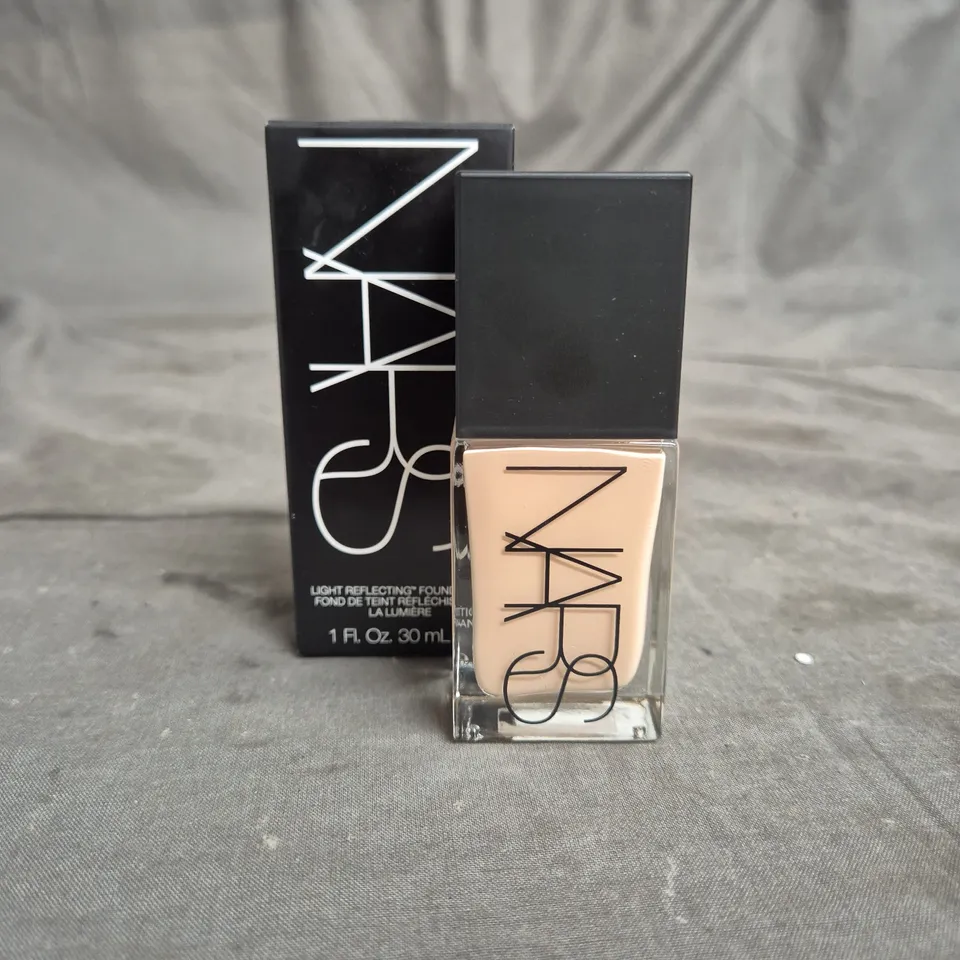 NARS LIGHT REFLECTING FOUNDATION SHADE LIGHT 2 MONT BLANC 30ML