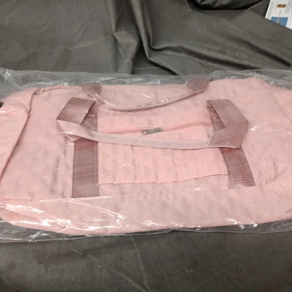 PINK QUILTED WEEKEND BAG WITH TWO TOP HANDLES