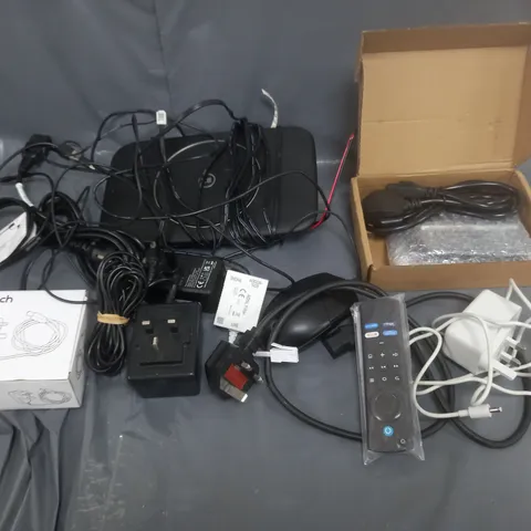 BOX OF APPROXIMATELY 8 ASSORTED ITEMS TO INCLUDE - BR HUB, REMOTES, AND GTECH MOUSE ETC. 