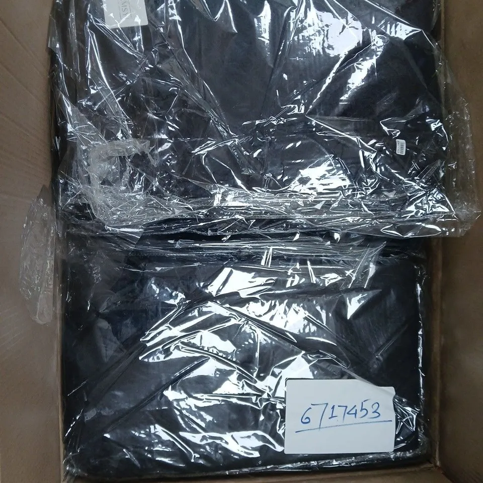 BOX OF APPROXIMATELY 40 TAMSY SOFT TOUCH KNITTED SCARVES IN NAVY BLUE - COLLECTION ONLY 