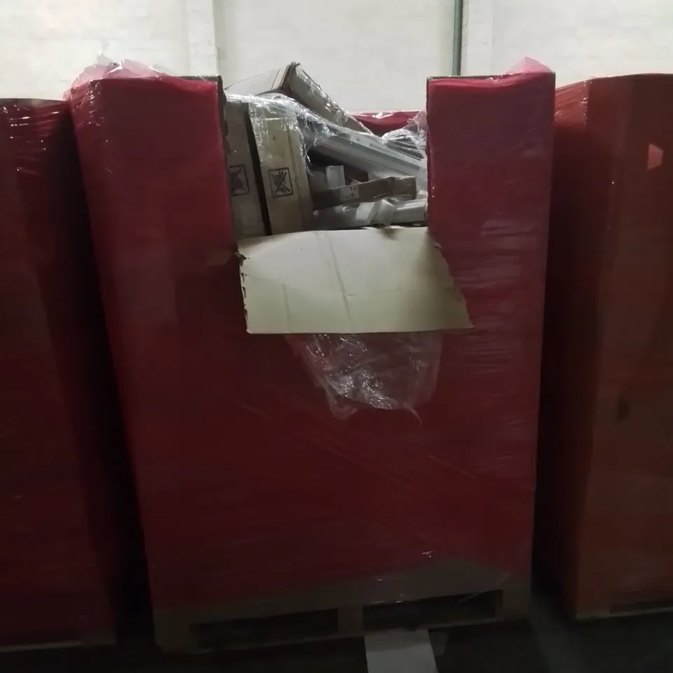 PALLET CONTAINING APPROXIMATELY 20 RAW HOUSEHOLD ITEMS TO INCLUDE: TOILET SEATCCOVER, DEHUMIDIFIER AND KNITTING MACHINE ETC