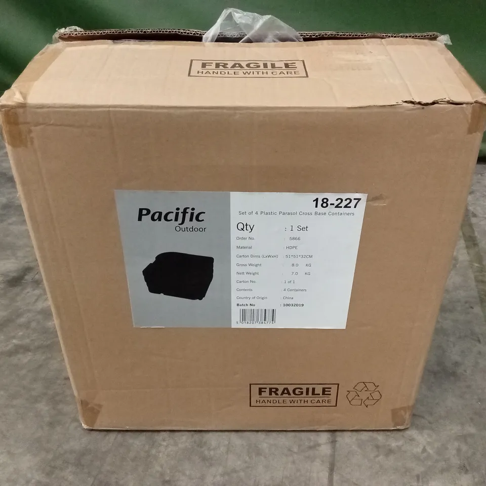 BOXED PACIFIC OUTDOOR SET OF 4 PLASTIC PARASOL CROSS BASE CONTAINERS