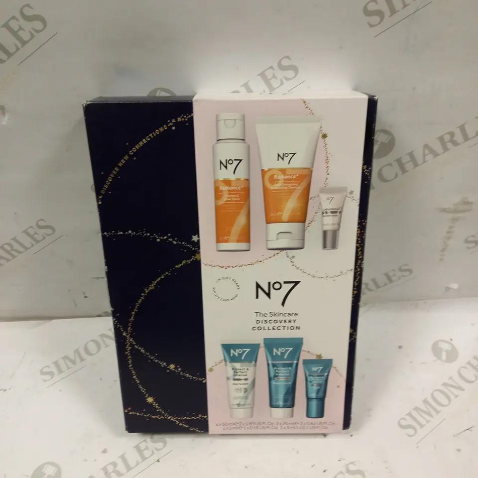 NO7 THE SKINCARE DISCOVERY COLLECTION GIFT SET 