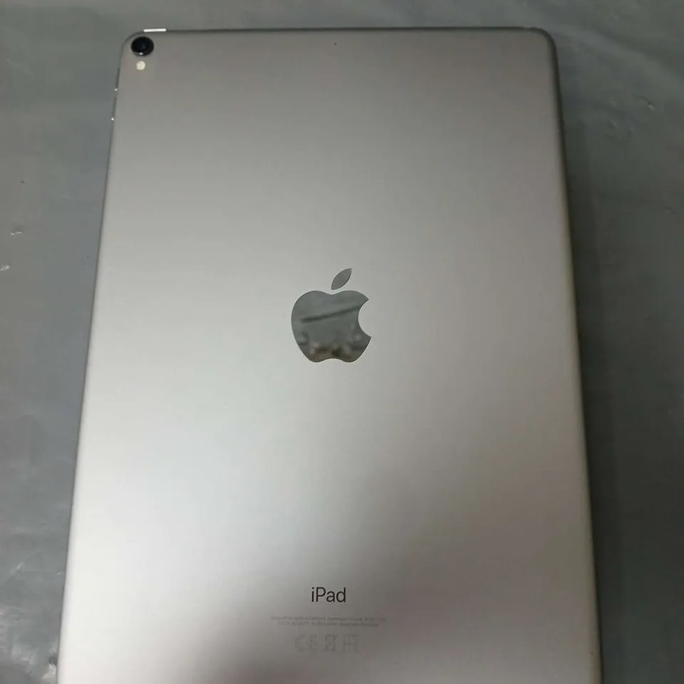 APPLE IPAD PRO 10.5INCH 64GB SILVER MQDT2B/A