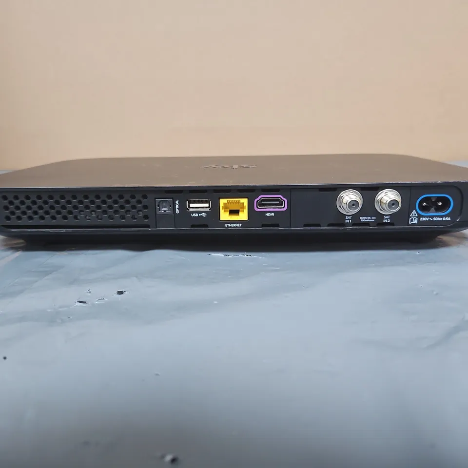 SKY 1TB SET-TOP BOX (MODEL ES340A-08) – HDMI, ETHERNET