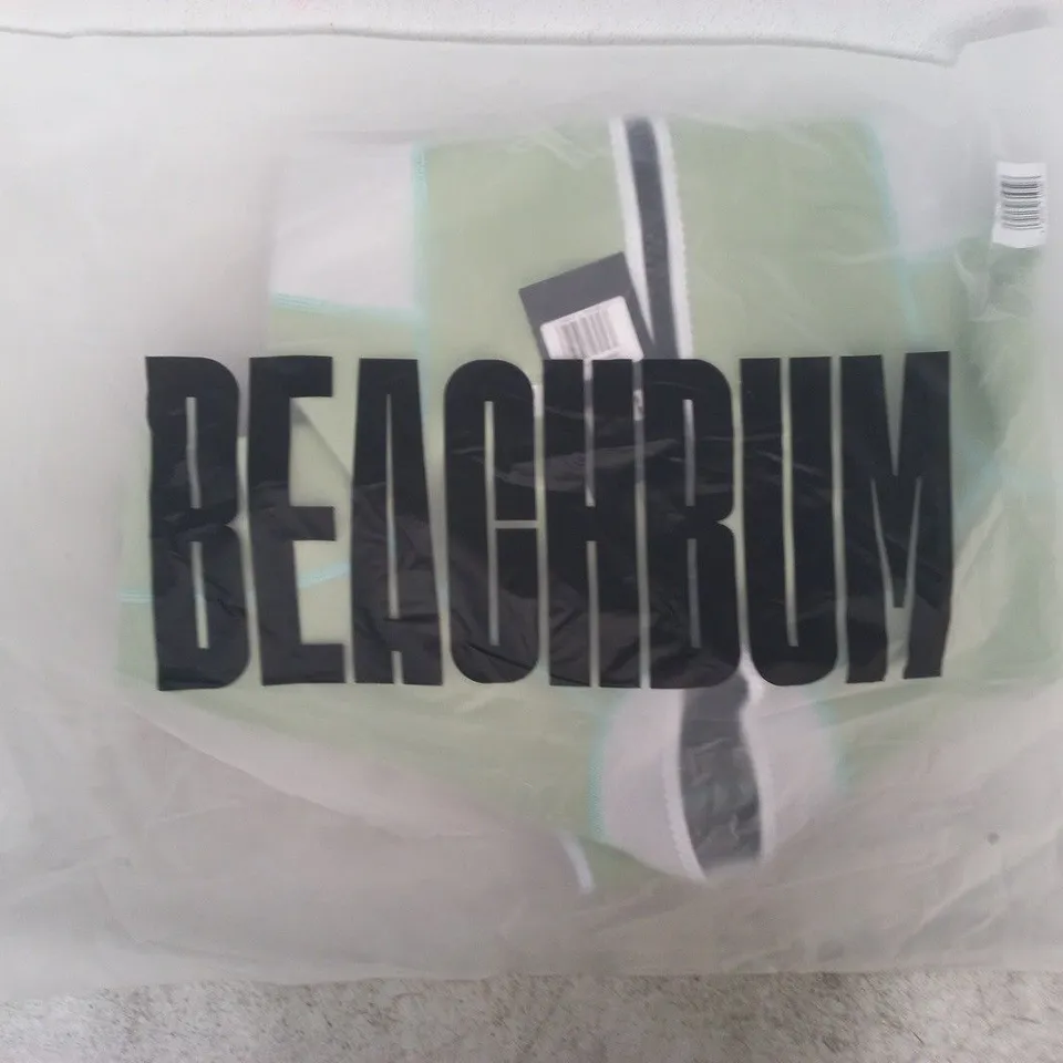 BAGGED BEACHBUM GREEN SPRINFSUIT SIZE 8