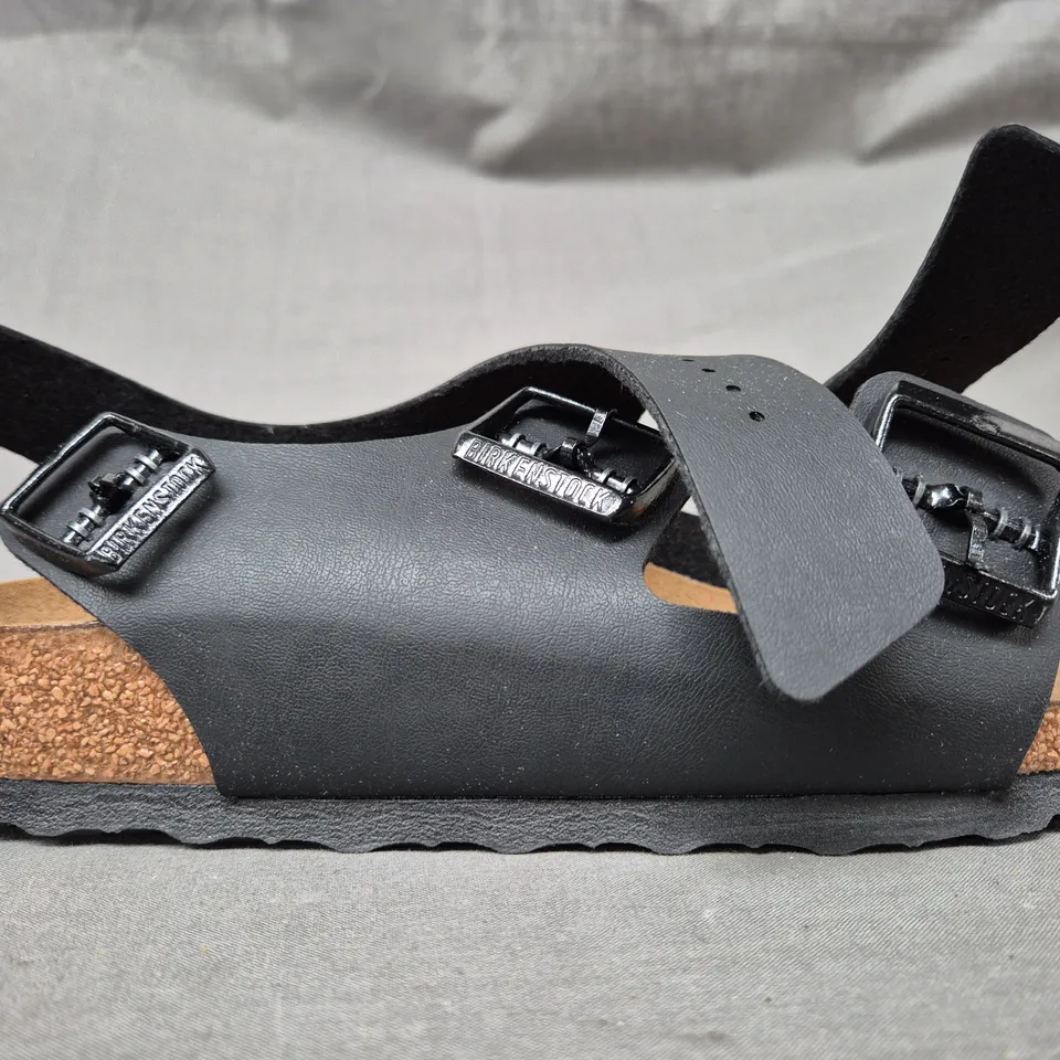 BOXED PAIR OF BIRKENSTOCK MILANO SANDALS IN BLACK UK SIZE 5.5