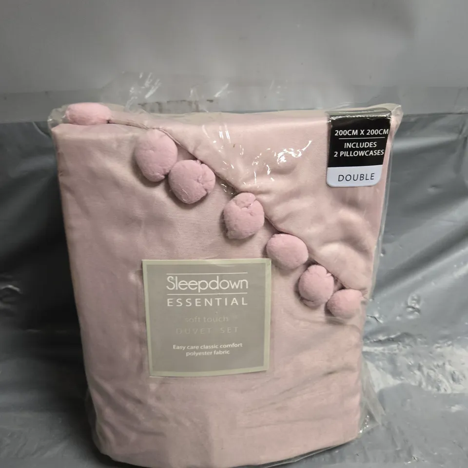SLEEPDOWN ESSENTIALS DUVET SET - DOUBLE