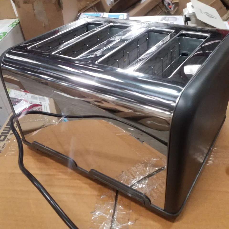 BOXED LAICA 4 SLICE DIGITAL TOASTER 