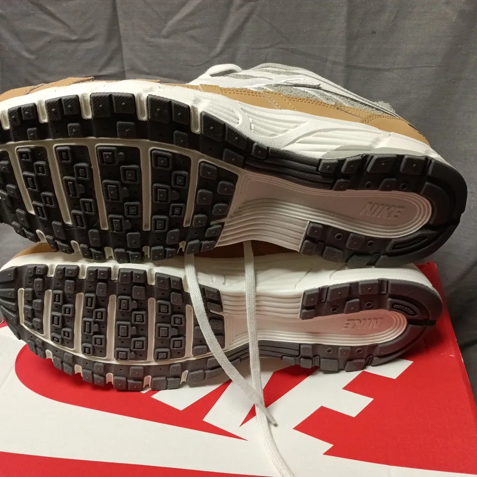 BOXED NIKE P-6000 SNEAKERS UK 12 (US 13) – GREY/WHITE/TAN