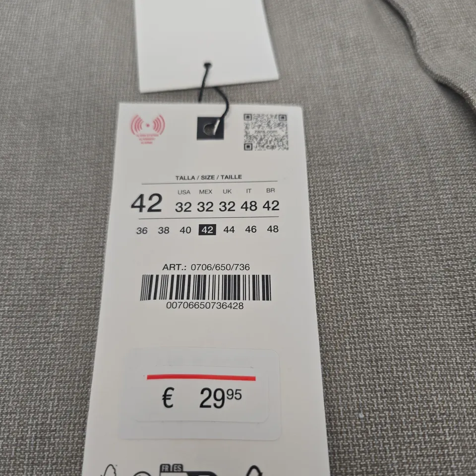 ZARA GREY TROUSERS – UK 32 WAIST