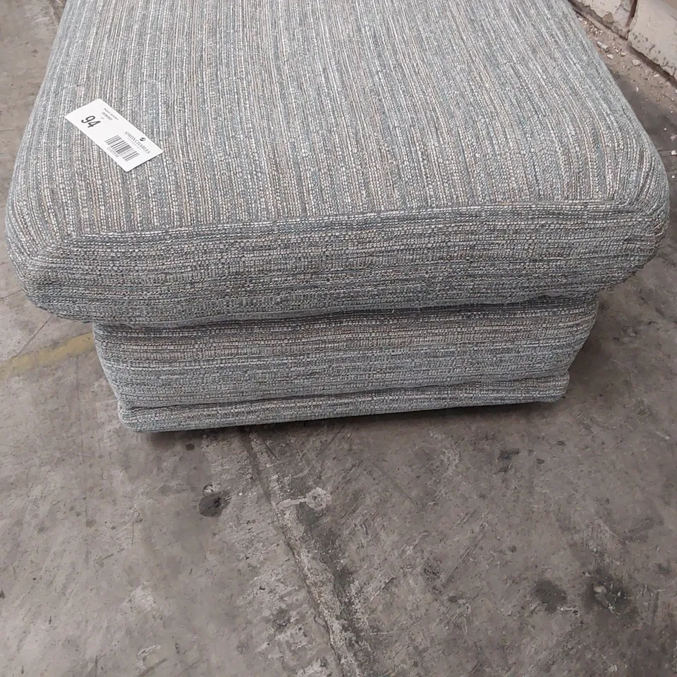 QUALITY BRITISH DESIGNER G PLAN BERGEN STORAGE FOOTSTOOL SHORE OATMEAL FABRIC 