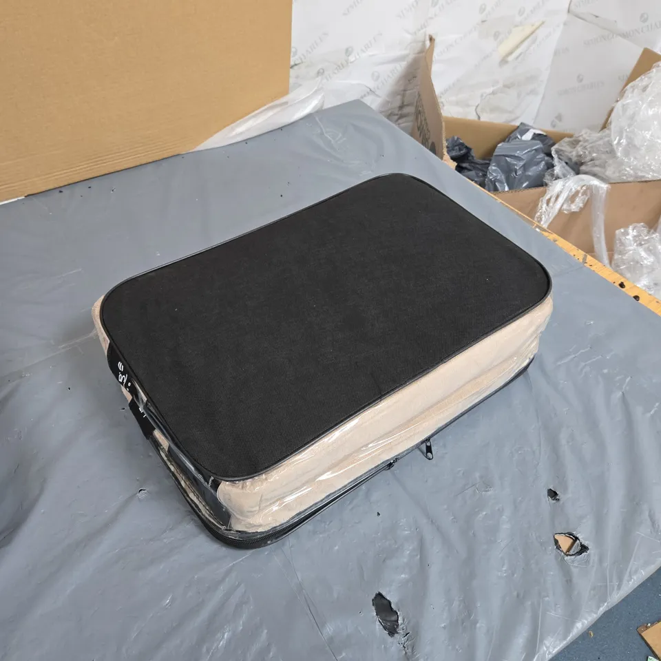 DEYONGS THE BIG ONE BLANKET THROW 230 X 270 CM – BEIGE STORAGE BAG
