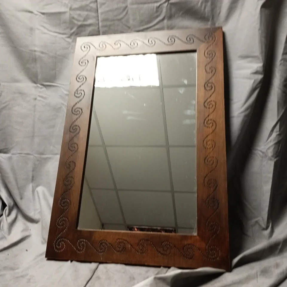 SIA COLLECTION WALL MIRROR – DARK WOOD FRAME WITH CARVED SCROLL BORDER