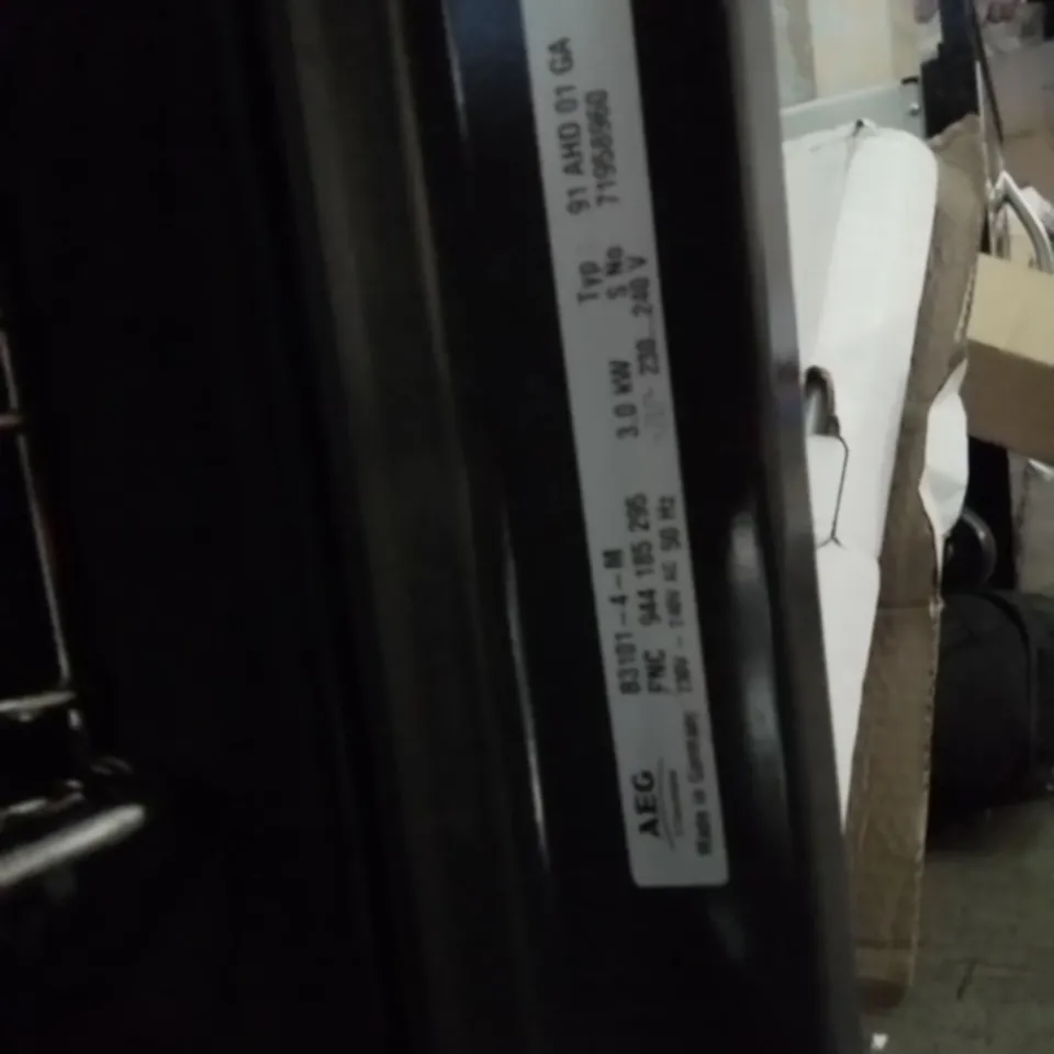 AEG INTEGRATED ELECTRIC OVEN