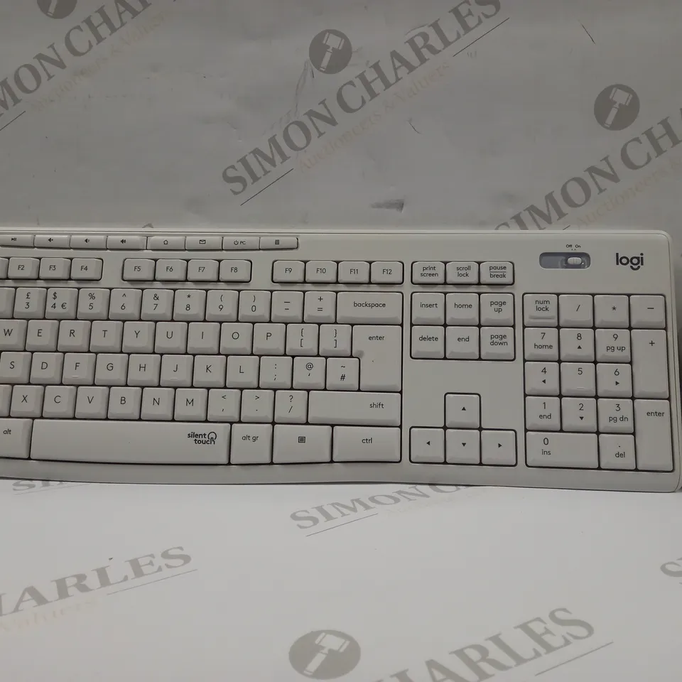 LOGITECH SILENT WIRELESS KEYBOARD