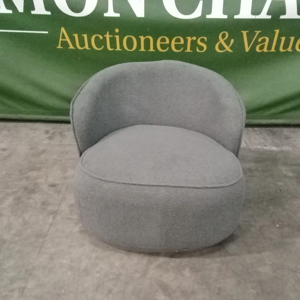 QUALITY DESIGNER GREY BOUCLE FABRIC CHAIR