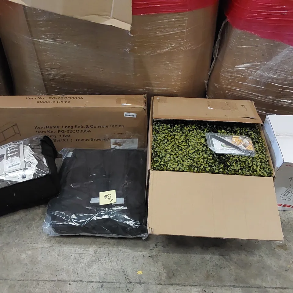 PALLET OF ASSORTED ITEMS INCLUDING: TABLE, HEDGE WALL DECORATIONS, STEAM SEAT, LARGE RUCKSACK, SOFA COVER